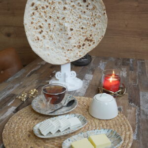 CHEESE & BUTTER WITH BREAD & TEA